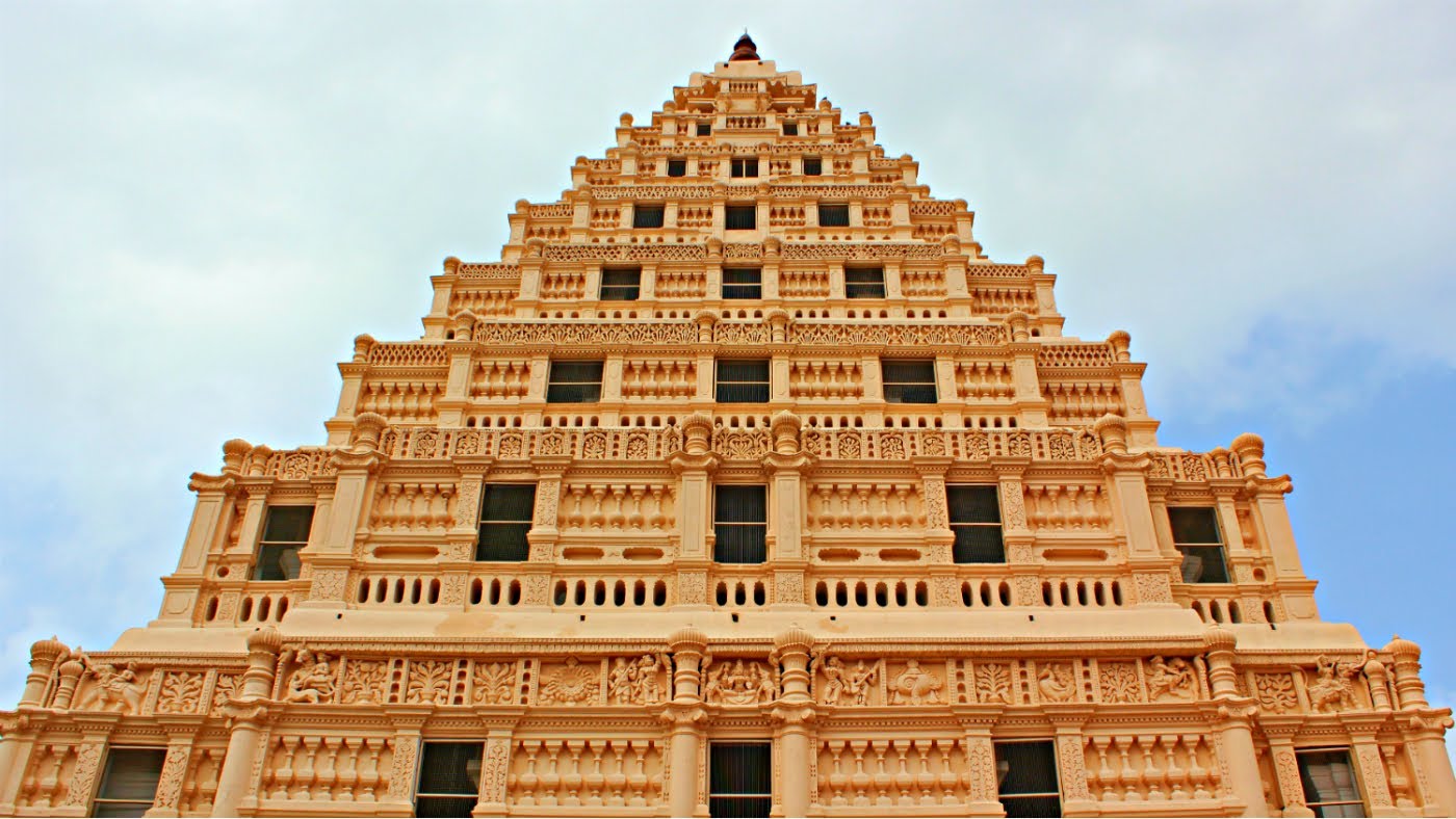 Thanjavur Palace