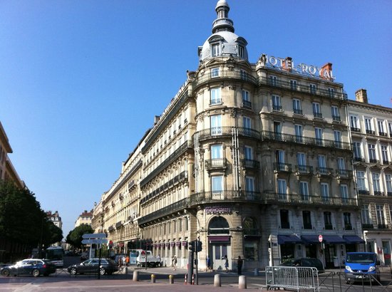 Hotel Le Royal Lyon MGallery by Sofitel